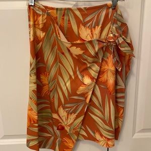 Tommy Bahama wrap skirt worn once